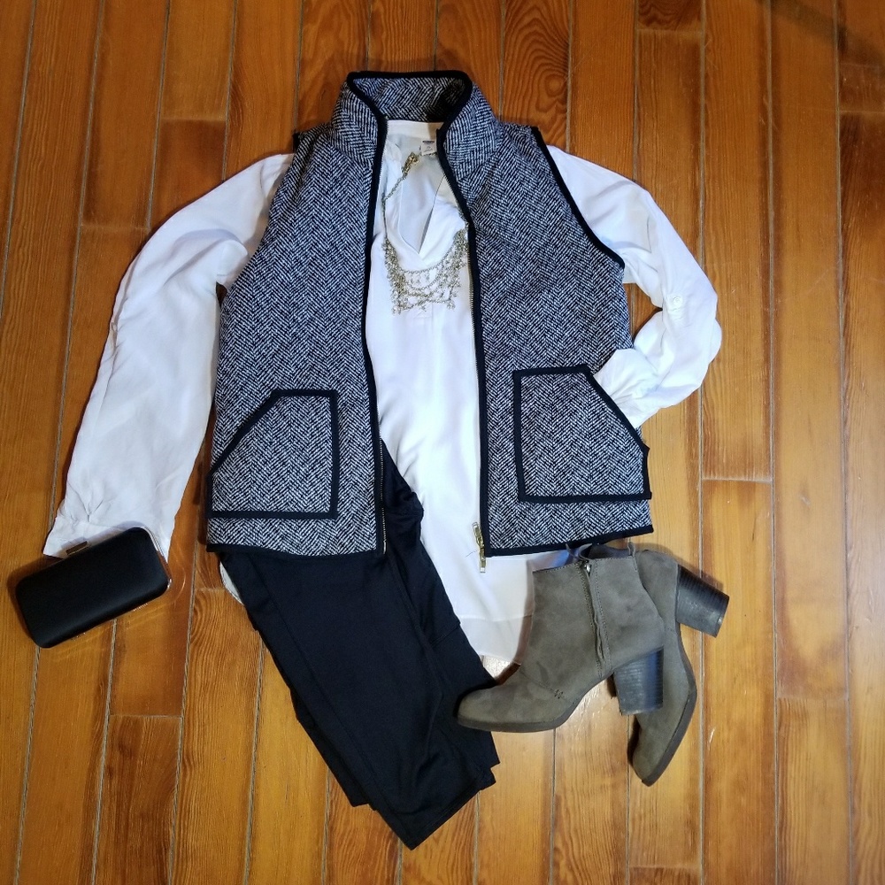 ☃️Black/White Vest❄